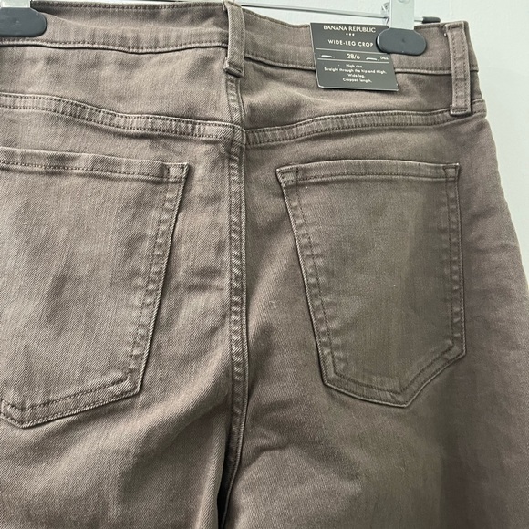 NWT Banana Republic High Rise Wide leg jeans - Picture 4 of 4